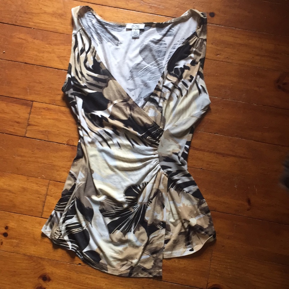 Cache casual top